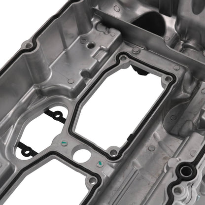 Solidspare Aluminum Valve Cover 11127588412 For BMW N20 F10 F25 320i 328i 528i X3 X5 2.0L