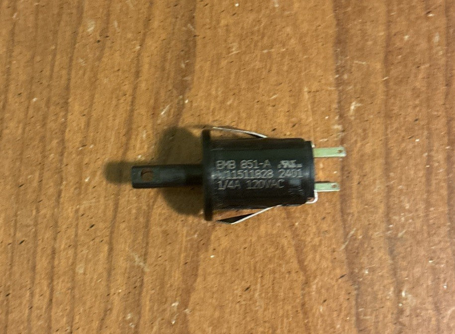 OEM Genuine Whirlpool Range Door Switch Assembly, Part #W11511828, W11620712