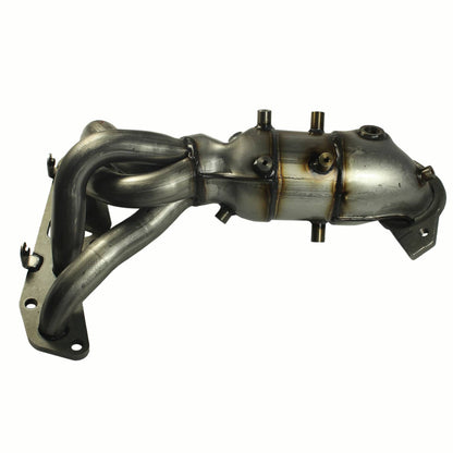Solidspare Exhaust Manifold w/ Catalytic Converter For 2002-2006 Nissan Altima 2.5L NEW