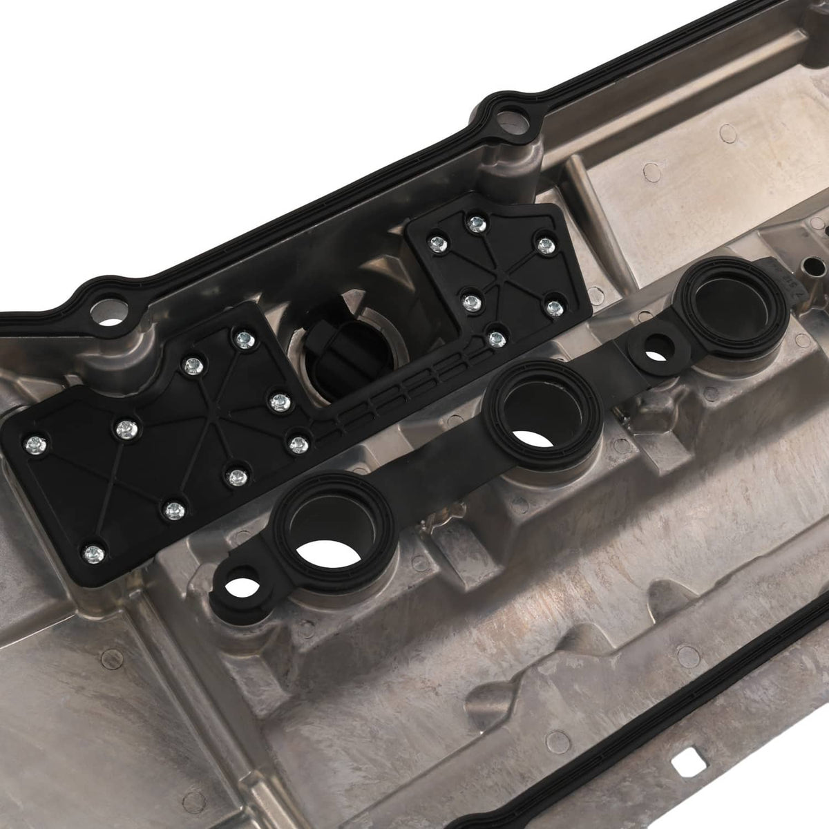 Solidspare Aluminum Engine Valve Cover W/ Gasket For BMW M54 E46 325Ci 325i 330i 525i X3 X5