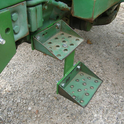 Solidspare Step Extension W/Mounting Bolts For John Deere 2510 2520 3010 3020 4010 4020