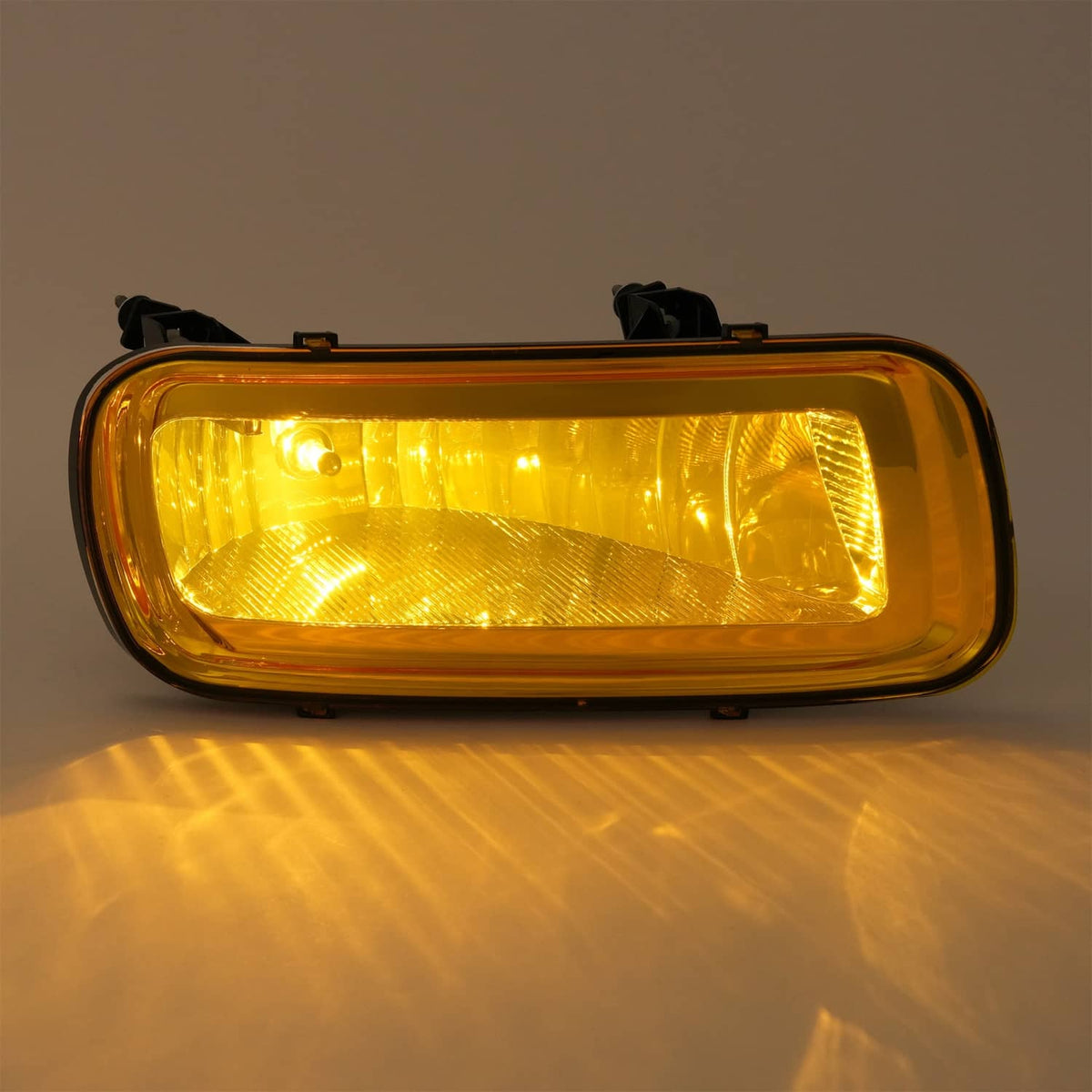 Solid Spare 2PCS Yellow Lens Front Left & Right Fog Lights Lamps For Ford F150 F-150 2004-06