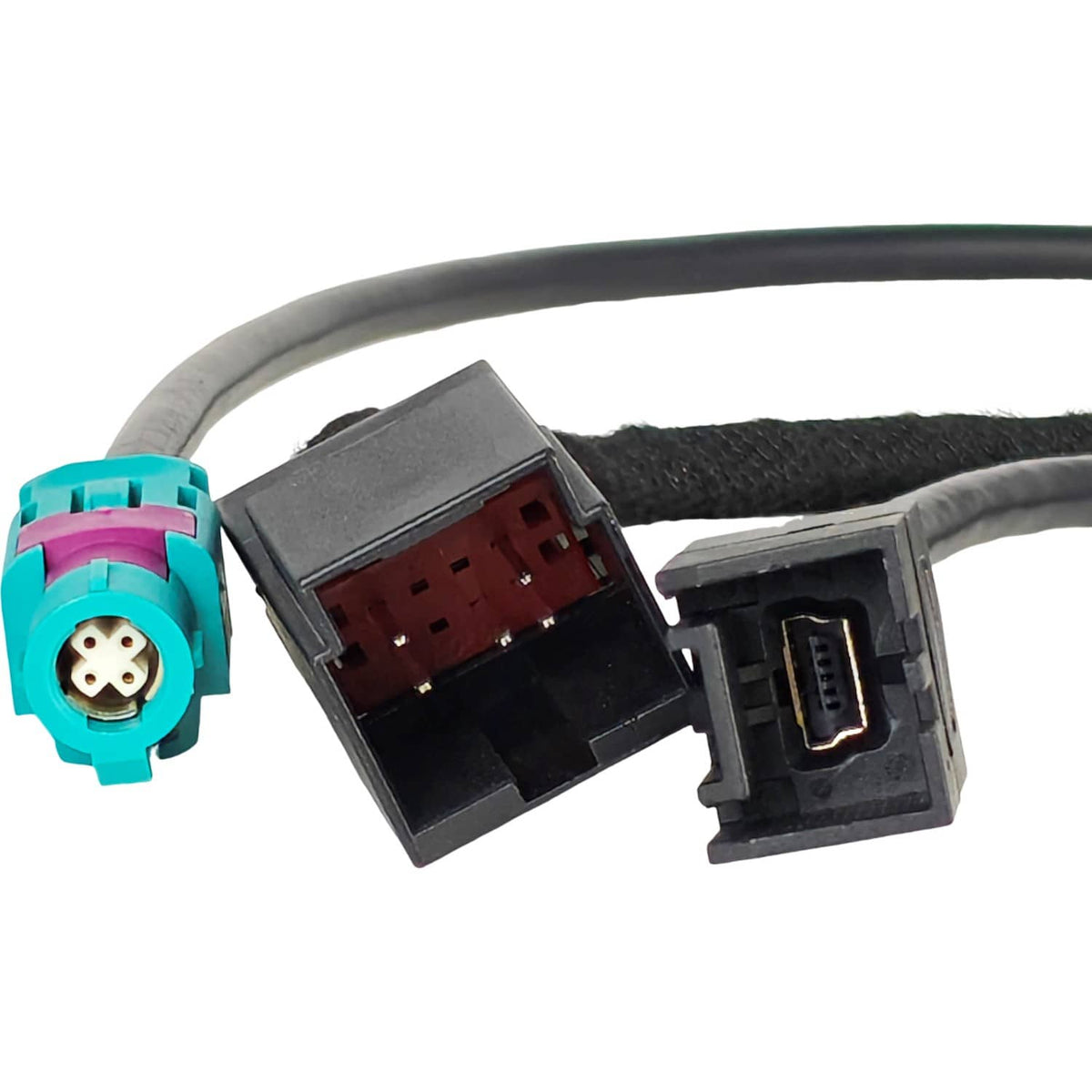 Solid Spare 19-24 RAM 5 / 7 / 8.4" RADIO TO 12" UCONNECT 5 RADIO UPGRADE WIRING HARNESS KIT