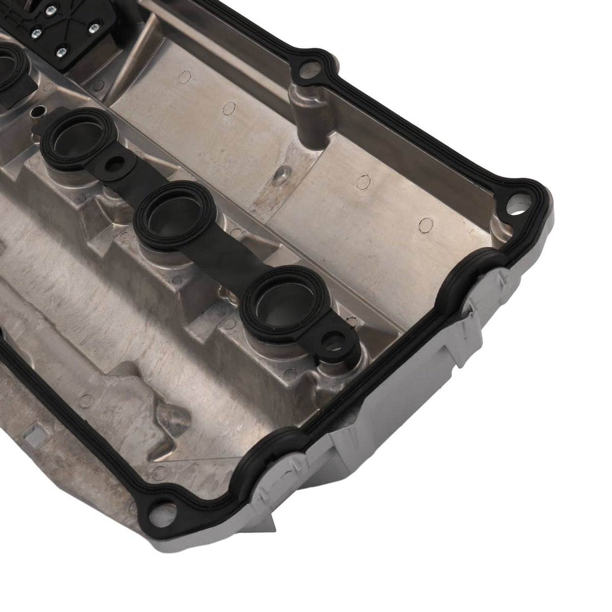 Solidspare Aluminum Engine Valve Cover W/ Gasket For BMW M54 E46 325Ci 325i 330i 525i X3 X5