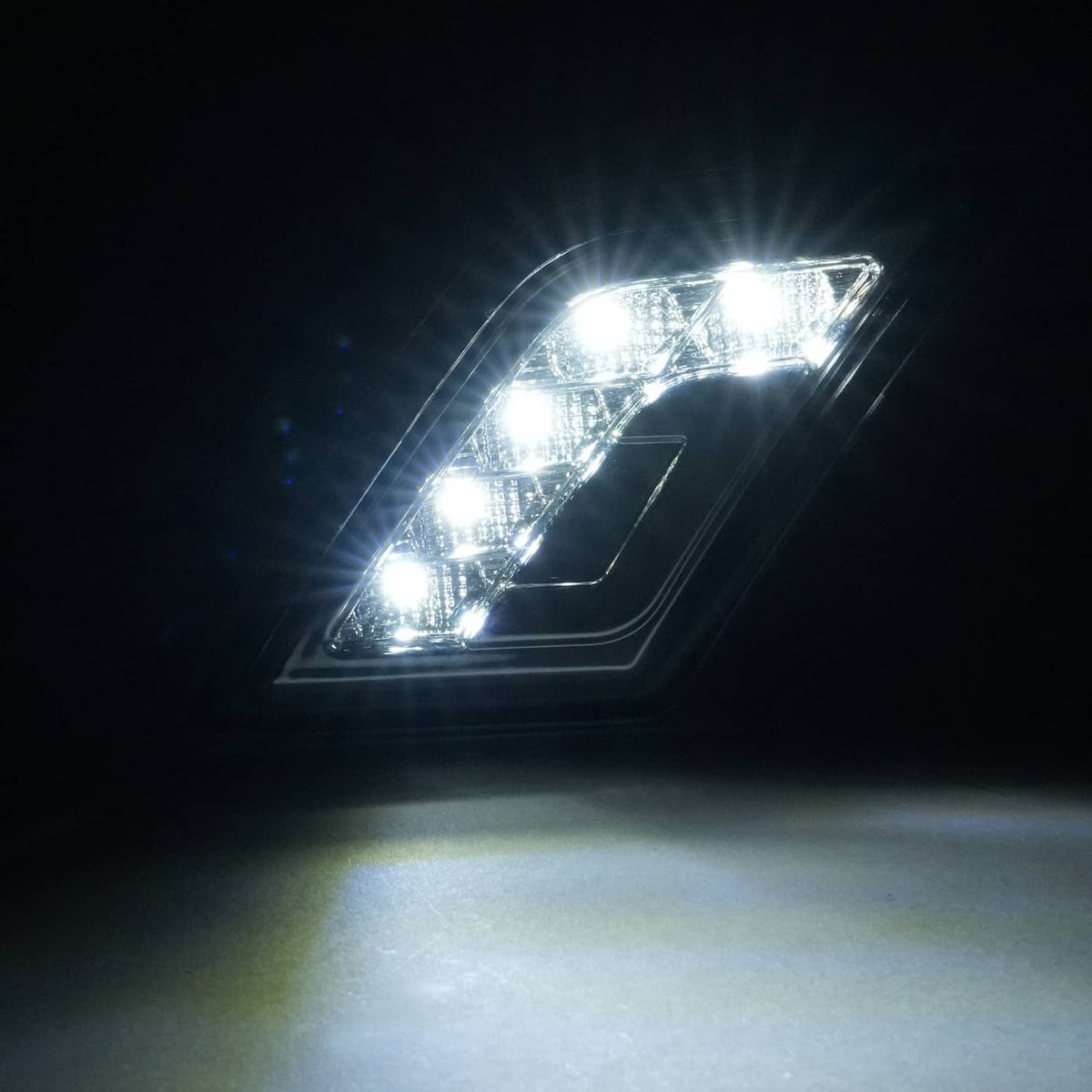 Solid Spare LED Bumper Side Marker Lights For Mercedes-Benz C300/C350/C63 AMG 4-Door 08-11