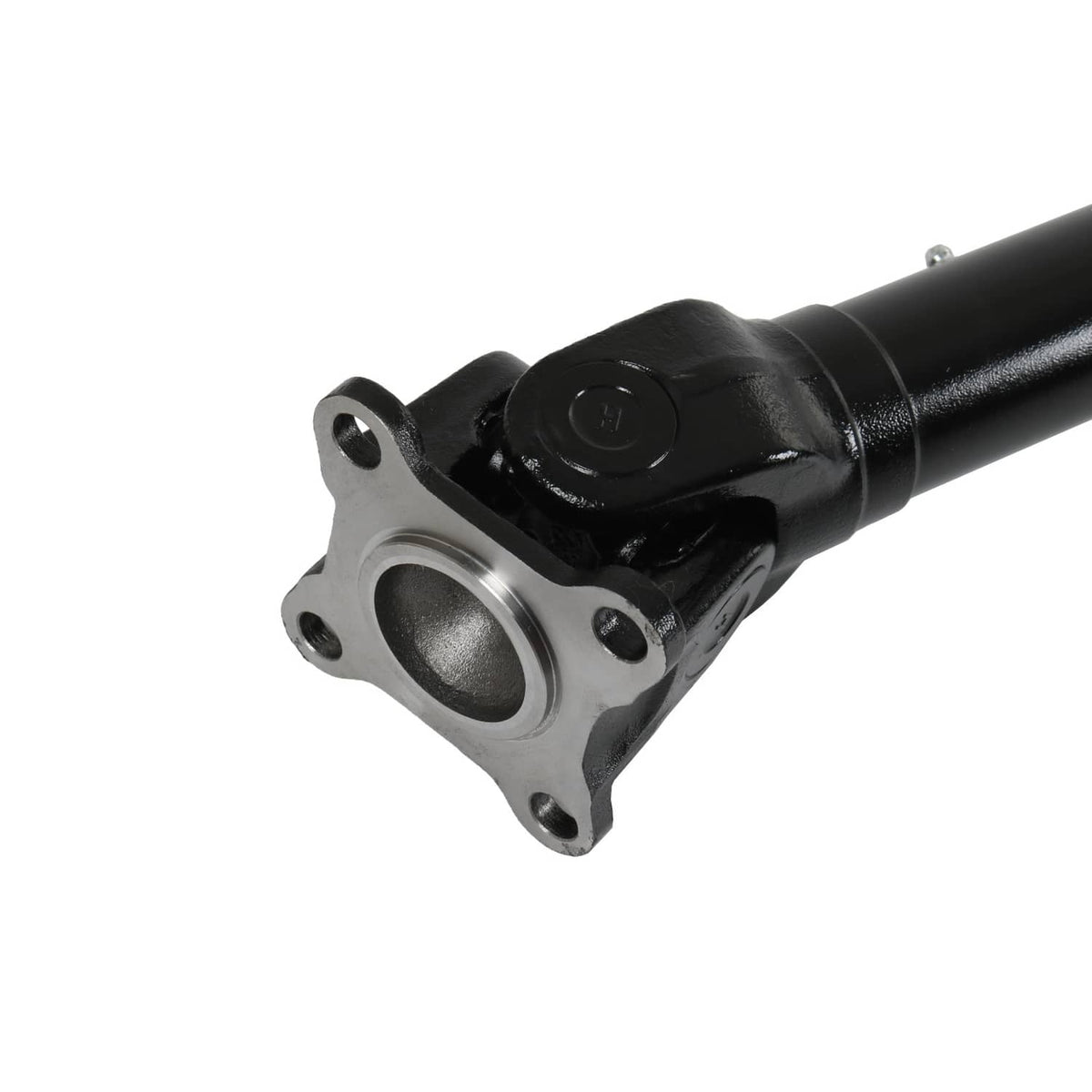 Solidspare Front Driveshaft Prop Shaft Assembly NEW For Nissan Armada INFINITI QX56 V8 5.6L